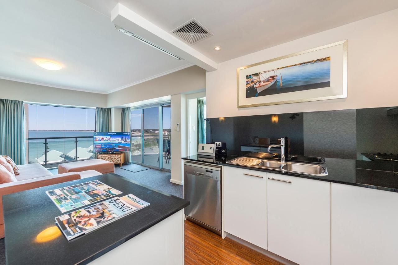 A 406 Fantastic Ocean Beach And Marina View Apt - Mandurah Ngoại thất bức ảnh